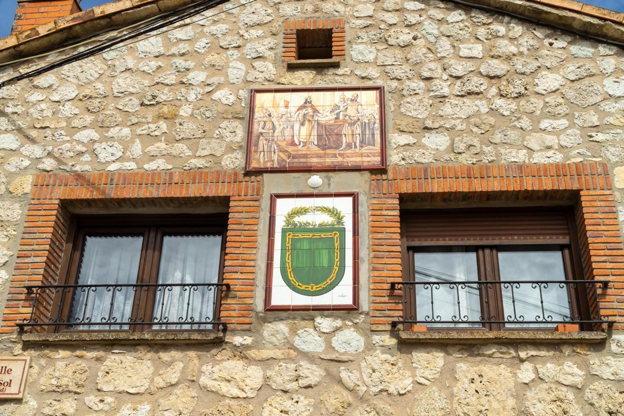 Villa Dona Elvira Y Dona Sol Vivar del Cid Exterior foto