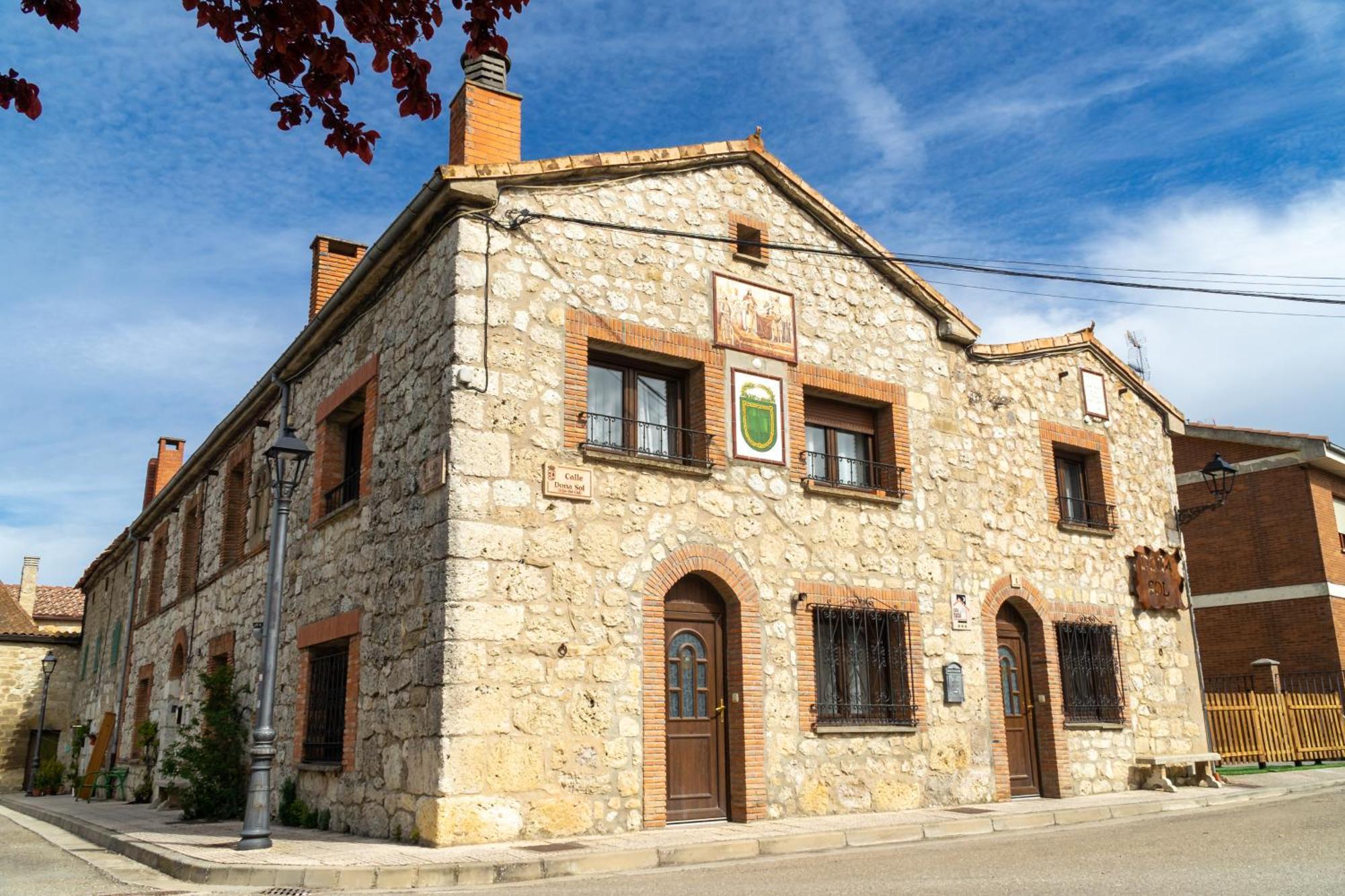 Villa Dona Elvira Y Dona Sol Vivar del Cid Exterior foto